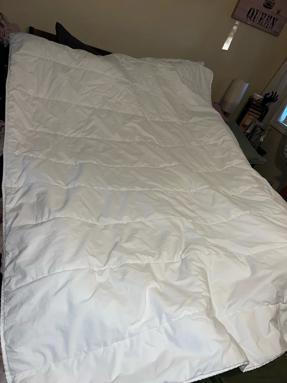 IKEA ~ White Comforter~ STJARNBRACKA~ Twin 80x58”